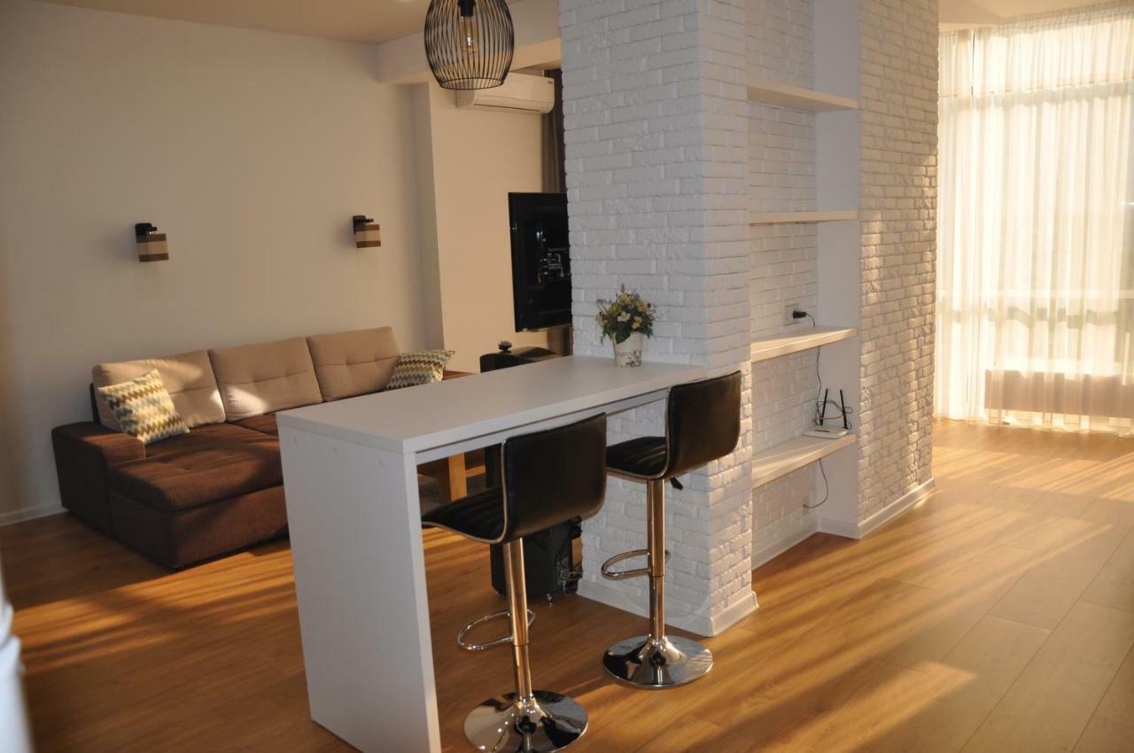 Sky Apartment Odessa Dış mekan fotoğraf